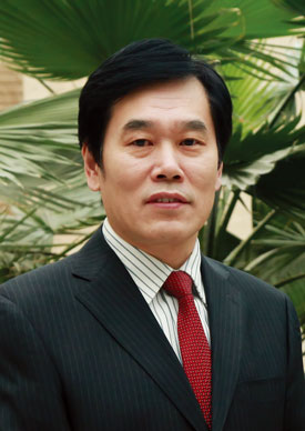 赫　捷